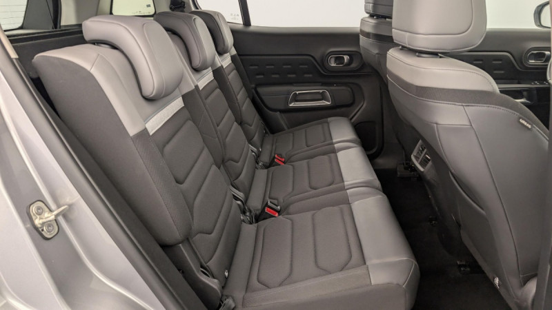 Photo 10 de l'offre de CITROEN C5 Aircross PureTech 130 S&S BVM6 Feel à 16178€ chez Carlyss automobiles Vitré