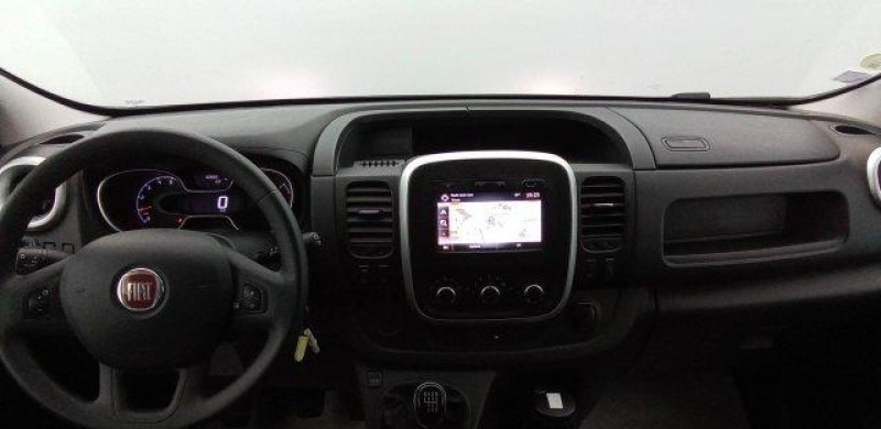 Photo 5 de l'offre de FIAT Talento Fourgon TALENTO FGN TOLE 1.3 LH1 1.6 MULTIJET 95 PACK PRO NAV à 22857€ chez Carlyss automobiles Vitré