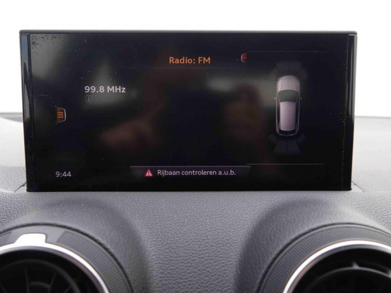 Photo 11 de l'offre de AUDI Q2 35 TFSi 150 S-Tronic Edition à 27202€ chez Carlyss automobiles Vitré