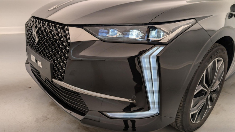 Photo 21 de l'offre de DS DS4 PureTech 130 EAT8 Rivoli à 23408€ chez Carlyss automobiles Vitré