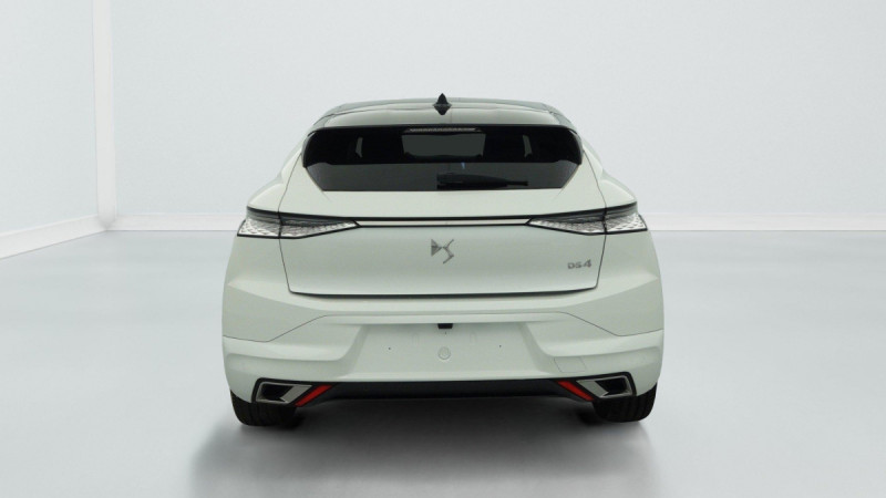 Photo 6 de l'offre de DS DS4 PureTech 130 EAT8 Rivoli à 22855€ chez Carlyss automobiles Vitré
