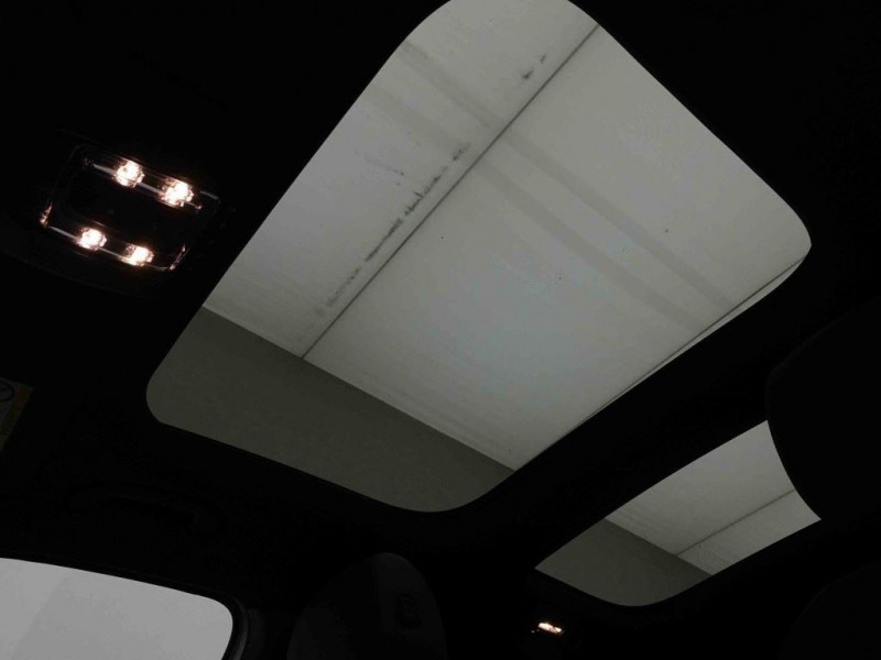 Photo 7 de l'offre de MERCEDES-BENZ GLB 200d 150 DCT AMG-Line 7pl à 50129€ chez Carlyss automobiles Vitré