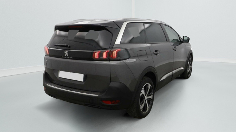 Photo 3 de l'offre de PEUGEOT 5008 PURETECH 130CH S&S EAT8 ROADTRIP à 25598€ chez Carlyss automobiles Vitré