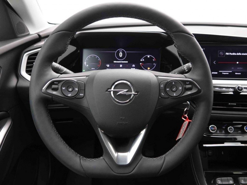 Photo 6 de l'offre de OPEL Grandland 1.2 T 130 GS Line à 23279€ chez Carlyss automobiles Vitré