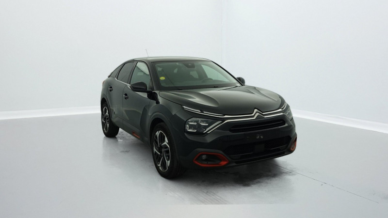 Photo 1 de l'offre de CITROEN C4 BlueHDi 130 S&S EAT8 Shine à 16260€ chez Carlyss automobiles Vitré