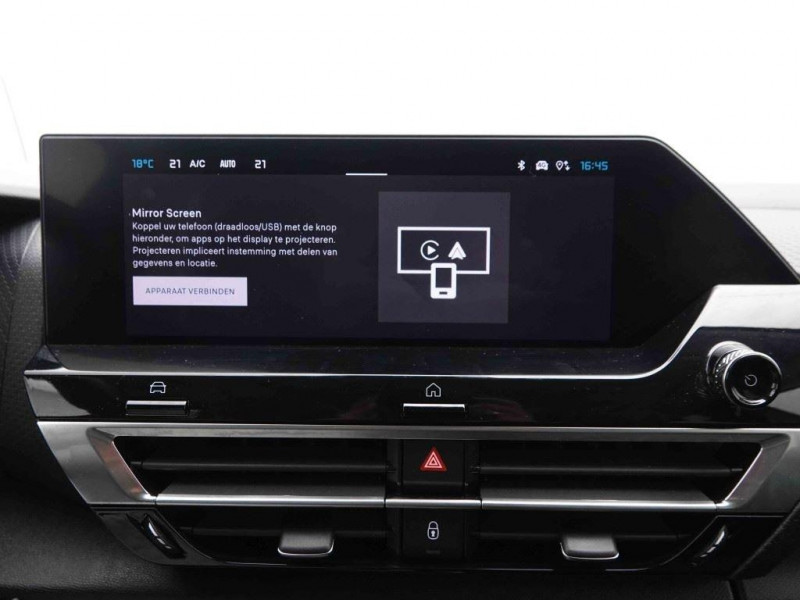 Photo 14 de l'offre de Citroën C4 X 1.2 T 130 EAT8 MAX à 21702€ chez Carlyss automobiles Vitré