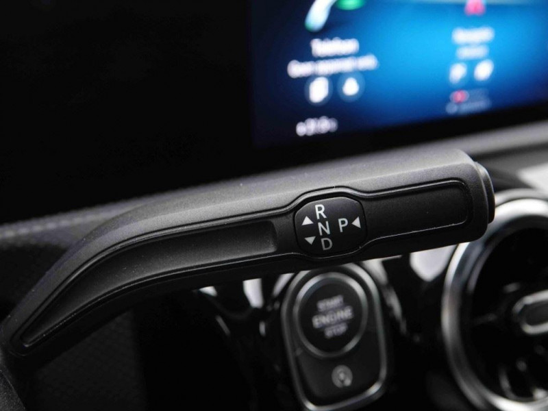 Photo 18 de l'offre de MERCEDES-BENZ CLA 200 163 DCT Shooting Brake AMG-Line à 40565€ chez Carlyss automobiles Vitré