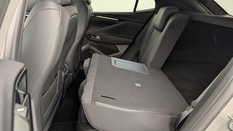 Photo 12 de l'offre de DS DS4 PureTech 130 EAT8 Rivoli à 23210€ chez Carlyss automobiles Vitré