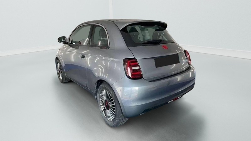 Photo 3 de l'offre de Fiat 500e Berline MY22 Serie 1 STEP 2 500 e 95 ch (RED) à 11798€ chez Carlyss automobiles Vitré
