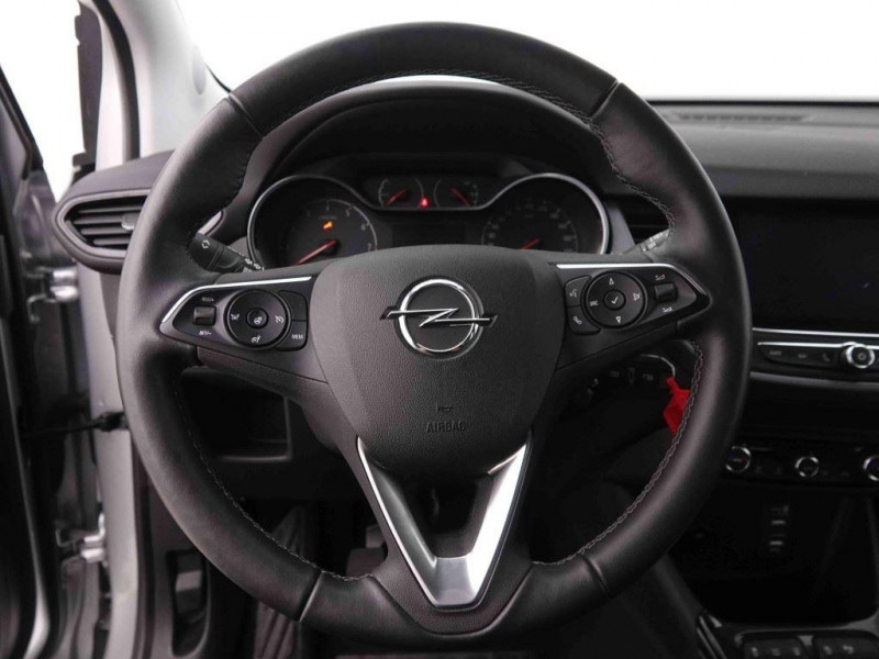 Photo 7 de l'offre de OPEL Crossland 1.2 T 110 Elegance à 19798€ chez Carlyss automobiles Vitré