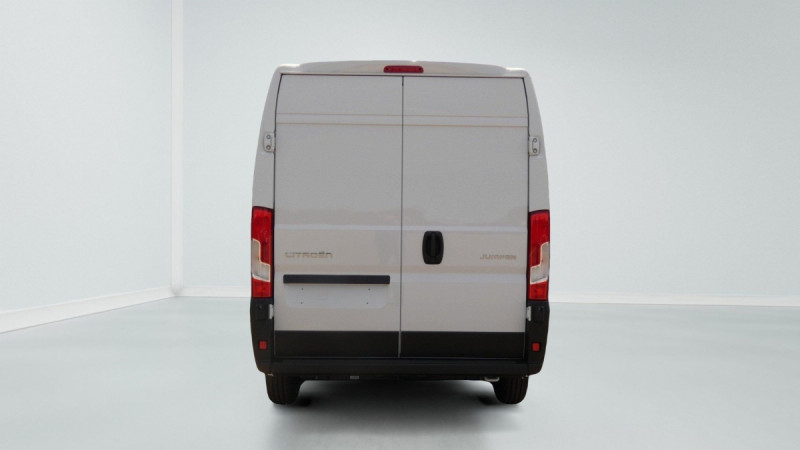 Photo 11 de l'offre de CITROEN Jumper Fourgon TOLE 35 L3H2 180 S&S BVA8 à 32637€ chez Carlyss automobiles Vitré