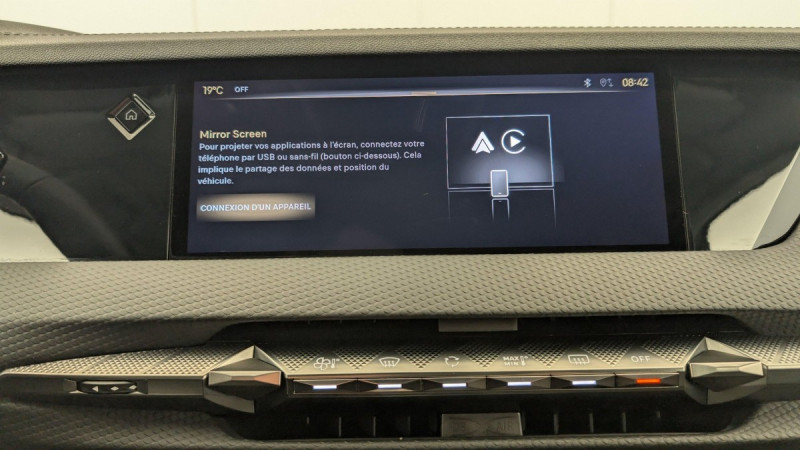 Photo 19 de l'offre de DS DS4 PureTech 130 EAT8 Rivoli à 23057€ chez Carlyss automobiles Vitré