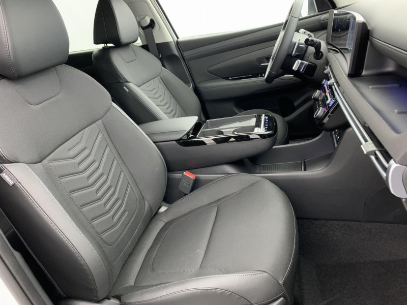 Photo 9 de l'offre de HYUNDAI Tucson 1.6 T-GDI 253 Plug-in BVA6 Creative à 34998€ chez Carlyss automobiles Vitré