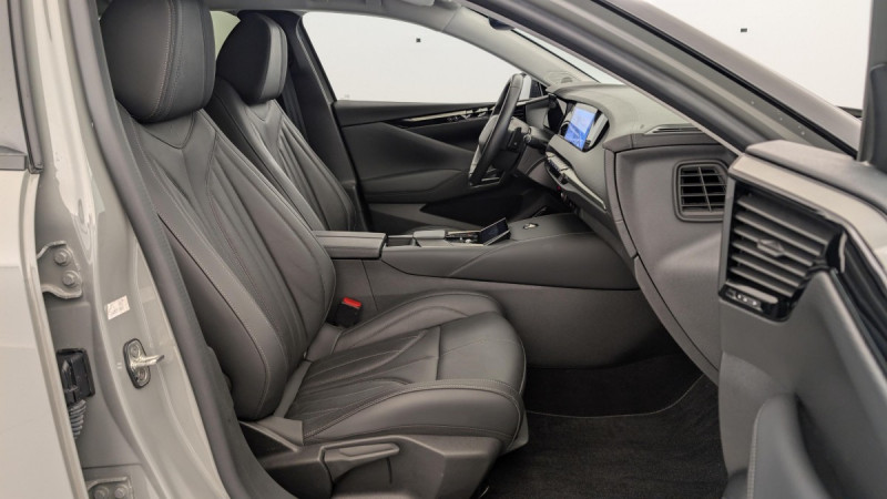 Photo 9 de l'offre de DS DS4 PureTech 130 EAT8 Rivoli à 24972€ chez Carlyss automobiles Vitré