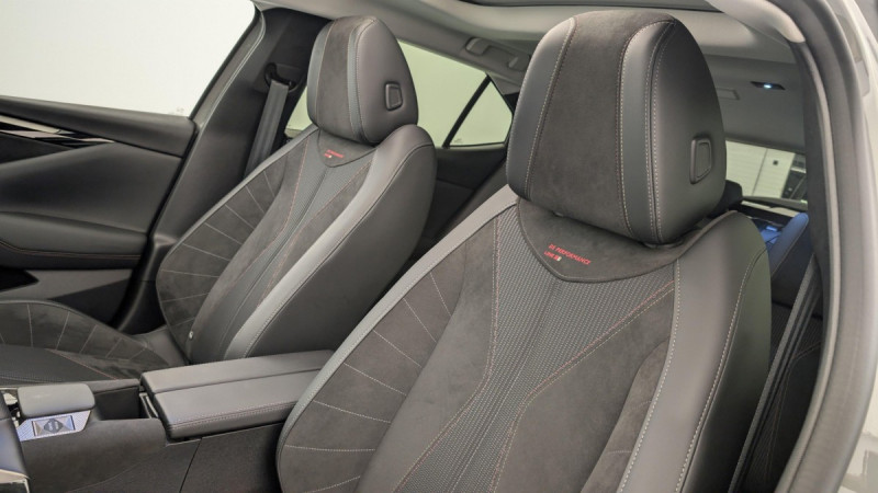 Photo 16 de l'offre de DS DS4 PureTech 130 EAT8 Performance Line+ à 22264€ chez Carlyss automobiles Vitré