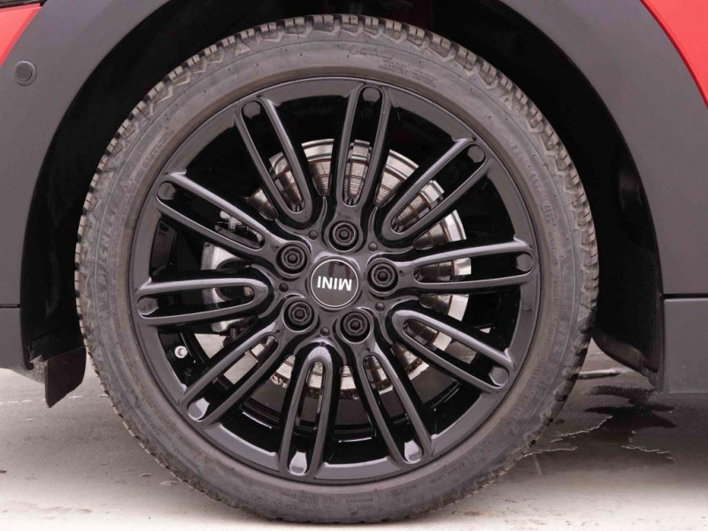 Photo 19 de l'offre de MINI One 1.5i Classic Trim à 21204€ chez Carlyss automobiles Vitré