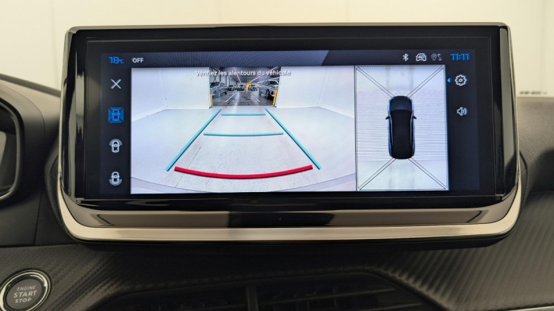 Photo 18 de l'offre de PEUGEOT 2008 Hybrid 136 e-DCS6 Allure à 23598€ chez Carlyss automobiles Vitré