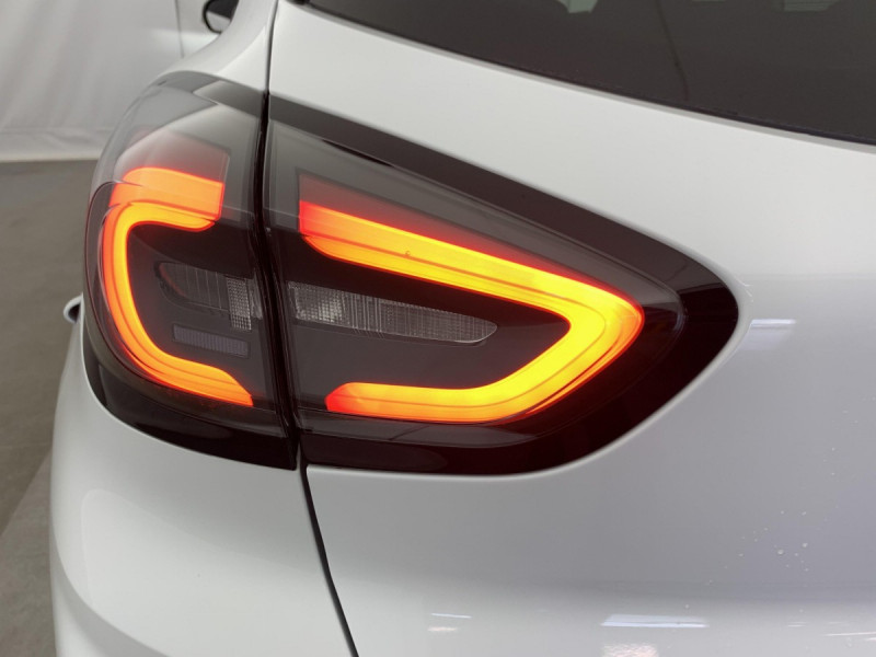 Photo 12 de l'offre de FORD PUMA 1.0 EcoBoost 125 ch mHEV S&S BVM6 ST-Line à 20998€ chez Carlyss automobiles Vitré