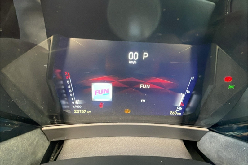 Photo 14 de l'offre de DS DS4 PureTech 130 EAT8 Performance Line+ à 23196€ chez Carlyss automobiles Vitré