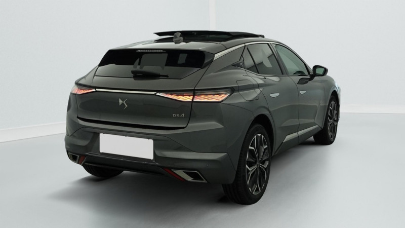Photo 7 de l'offre de DS DS4 PureTech 130 EAT8 Opera à 24405€ chez Carlyss automobiles Vitré