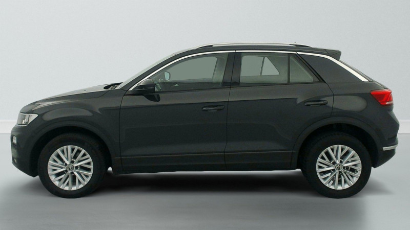 Photo 4 de l'offre de VOLKSWAGEN T-roc 1.0 TSI 115 START/STOP BVM6 LOUNGE BUSINESS à 19883€ chez Carlyss automobiles Vitré