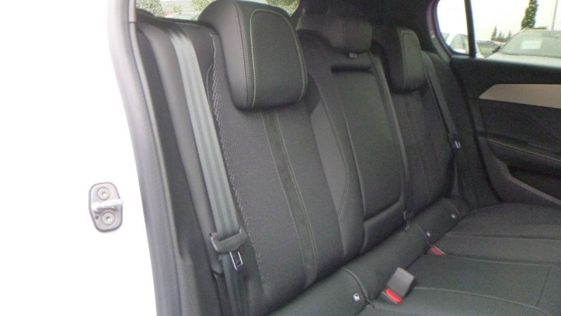 Photo 14 de l'offre de PEUGEOT 308 BlueHDi 130ch S&S EAT8 GT à 29698€ chez Carlyss automobiles Vitré