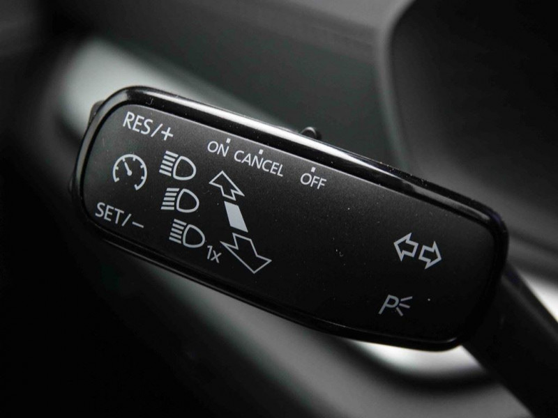 Photo 18 de l'offre de SKODA Octavia 1.5 TSi 116 MHEV DSG Combi MY25 Edition à 30893€ chez Carlyss automobiles Vitré