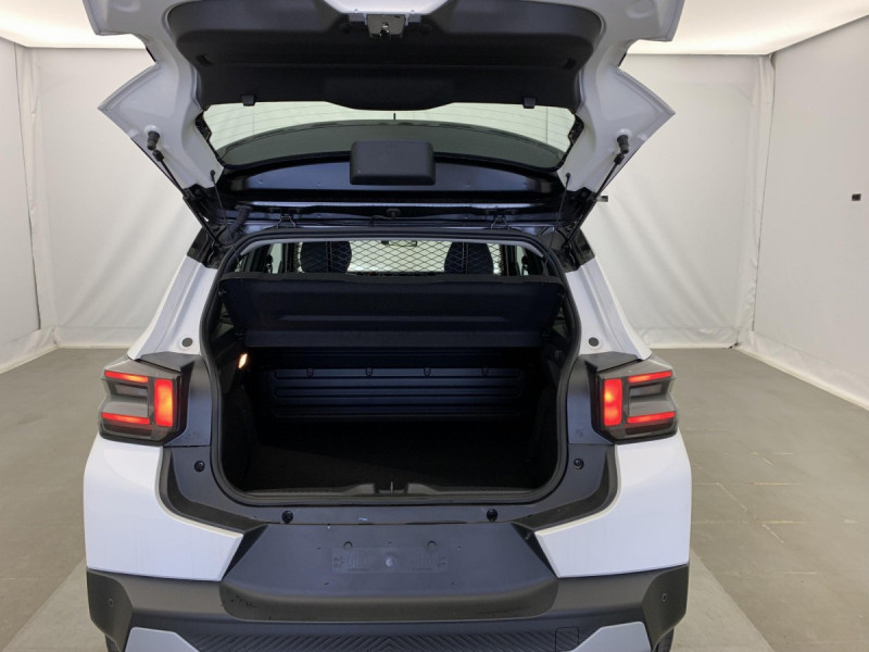 Photo 10 de l'offre de Citroën C3 SOCIETE NOUVELLE TURBO 100 BVM PRO à 17097€ chez Carlyss automobiles Vitré