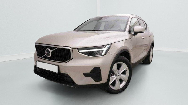 Photo 1 de l'offre de VOLVO XC40 1.5 T2 Geartronic Core à 32205€ chez Carlyss automobiles Vitré