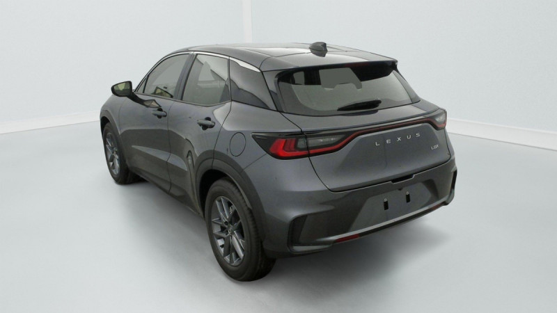 Photo 4 de l'offre de Lexus LBX 2WD Business à 31998€ chez Carlyss automobiles Vitré