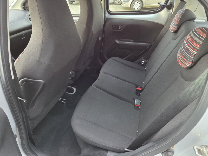 Photo 7 de l'offre de Citroën C1 (2) VTi 72 S&S BVM Feel à 9490€ chez Carlyss automobiles Vitré