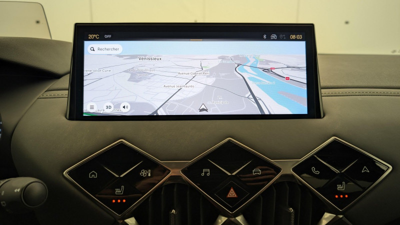 Photo 17 de l'offre de DS DS3 PureTech 130 EAT8 Opera à 22598€ chez Carlyss automobiles Vitré