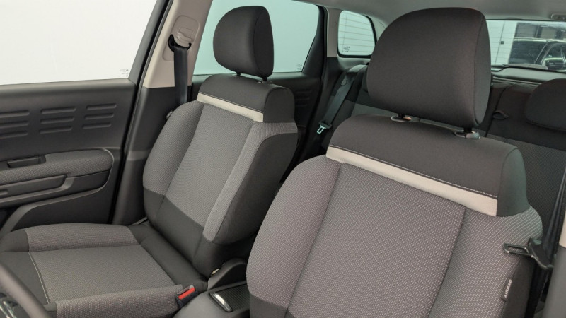 Photo 16 de l'offre de CITROEN C3 Aircross PureTech 110 S&S BVM6 Shine Pack à 15998€ chez Carlyss automobiles Vitré