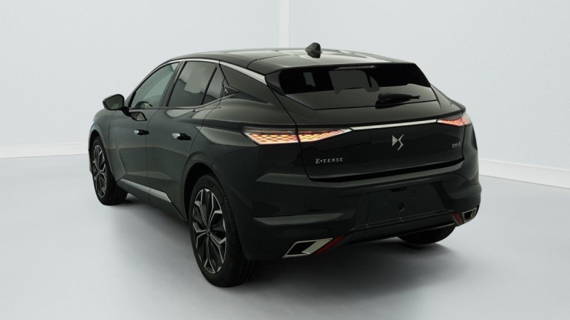 Photo 5 de l'offre de DS DS4 PureTech 130 EAT8 Rivoli à 23893€ chez Carlyss automobiles Vitré