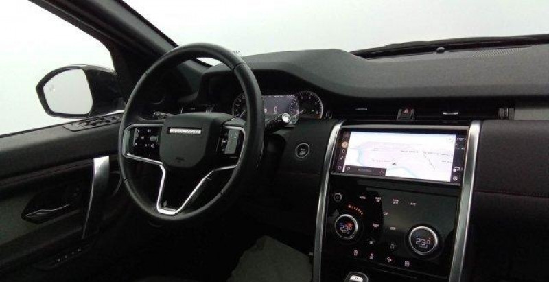 Photo 6 de l'offre de LAND-ROVER Discovery Sport Discovery Sport Mark VII P300e PHEV AWD BVA R-Dynamic SE à 43898€ chez Carlyss automobiles Vitré
