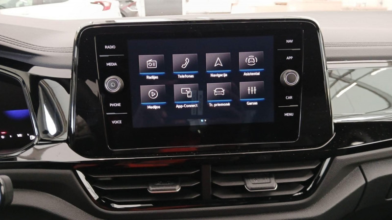 Photo 11 de l'offre de VOLKSWAGEN T-roc T-Roc 2.0 TDI 150 Start/Stop DSG7 R-Line à 38498€ chez Carlyss automobiles Vitré