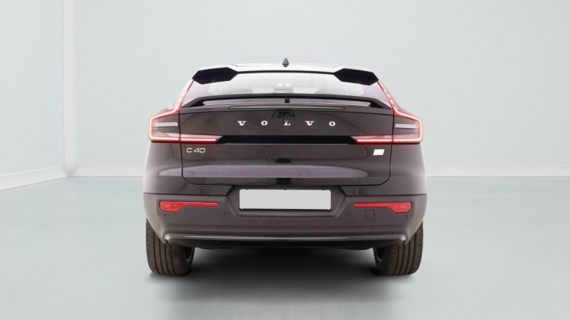 Photo 5 de l'offre de Volvo EC40 Recharge 238 Single Motor Plus à 43702€ chez Carlyss automobiles Vitré