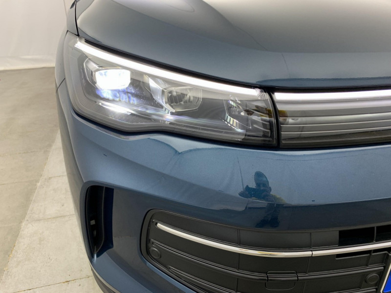 Photo 12 de l'offre de VOLKSWAGEN TIGUAN NOUVEAU 1.5 eTSI 150CV DSG7 LIFE PLUS à 37998€ chez Carlyss automobiles Vitré