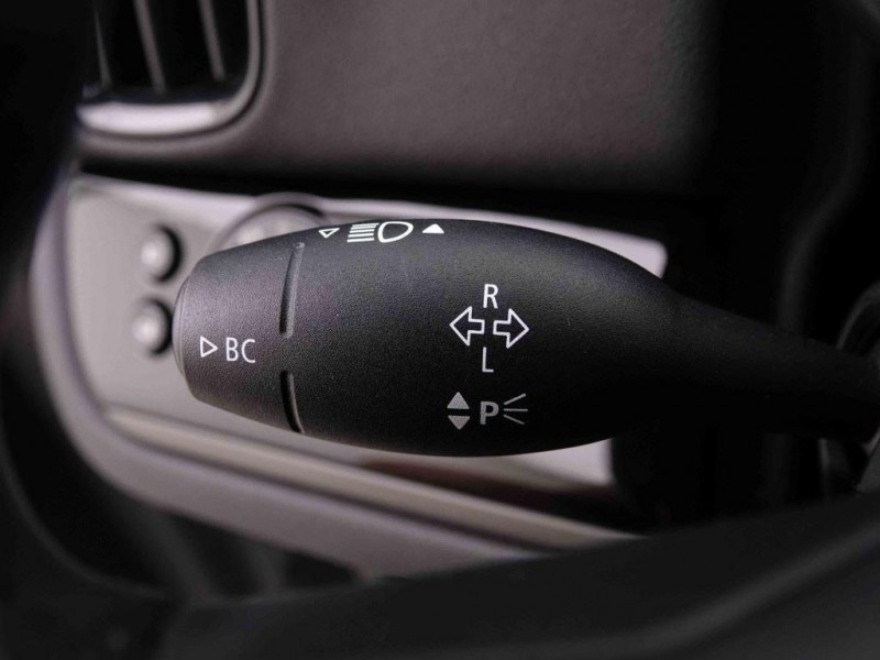 Photo 18 de l'offre de Mini Countryman SE 1.5 PHEV Steptronic AWD Business Edition+Leather+LED+Navi à 28398€ chez Carlyss automobiles Vitré