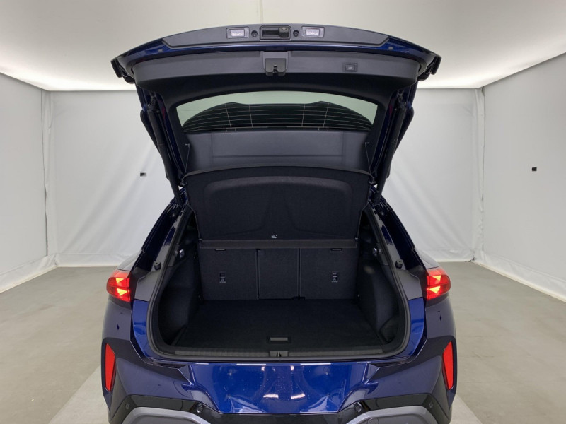 Photo 11 de l'offre de Cupra Terramar 1.5 eTSI Hybrid 150 ch DSG7 V à 36998€ chez Carlyss automobiles Vitré