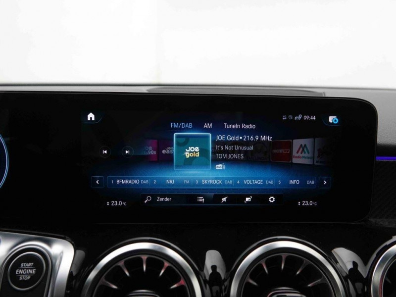 Photo 11 de l'offre de MERCEDES-BENZ GLB 200d 150 DCT AMG-Line 7pl à 50129€ chez Carlyss automobiles Vitré