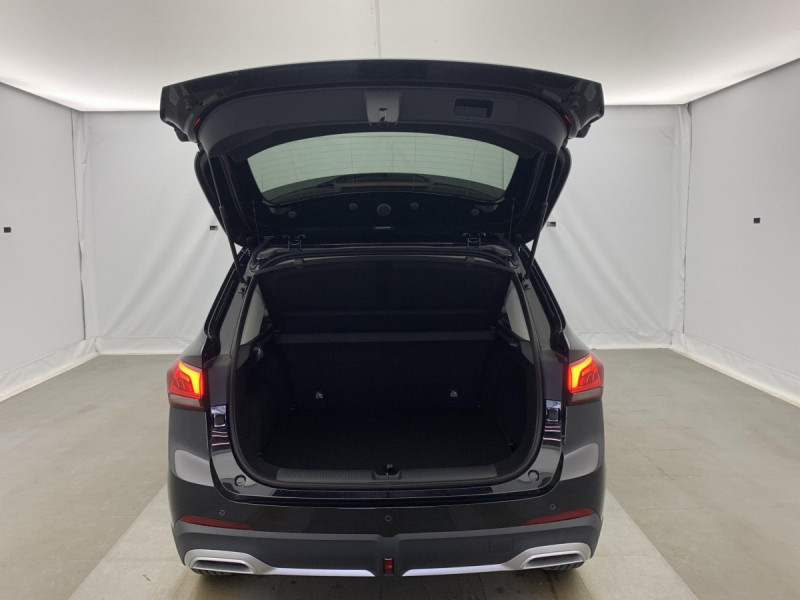 Photo 4 de l'offre de MG Motor ZS 1.5 L Hybrid+ 197 ch Luxury à 23998€ chez Carlyss automobiles Vitré