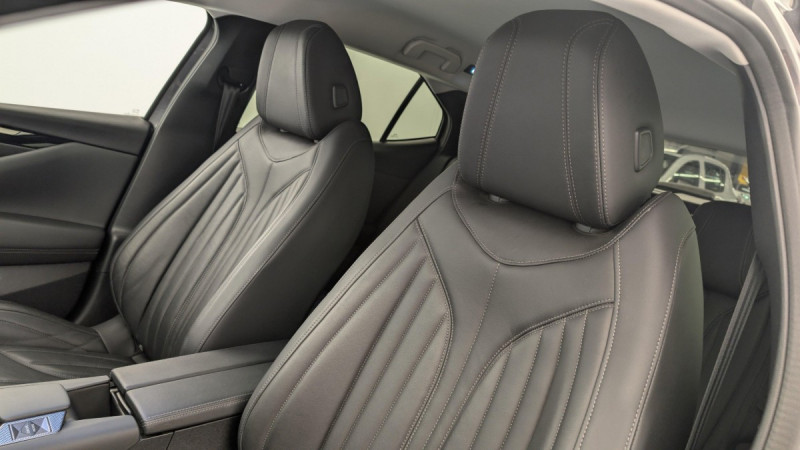 Photo 16 de l'offre de DS DS4 PureTech 130 EAT8 Rivoli à 23355€ chez Carlyss automobiles Vitré