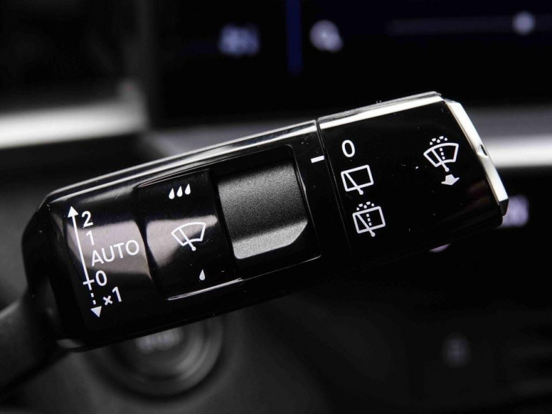 Photo 14 de l'offre de OPEL Grandland 1.2 T Hybrid 145 GS à 35398€ chez Carlyss automobiles Vitré