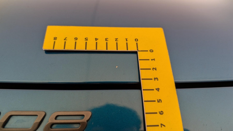 Photo 23 de l'offre de PEUGEOT 2008 Hybrid 136 e-DCS6 Allure à 23883€ chez Carlyss automobiles Vitré