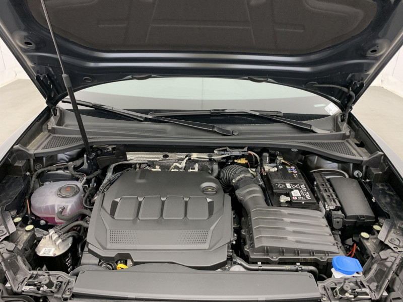 Photo 25 de l'offre de AUDI Q3 Sportback 35 TDI 150 ch S tronic 7 S line à 50098€ chez Carlyss automobiles Vitré