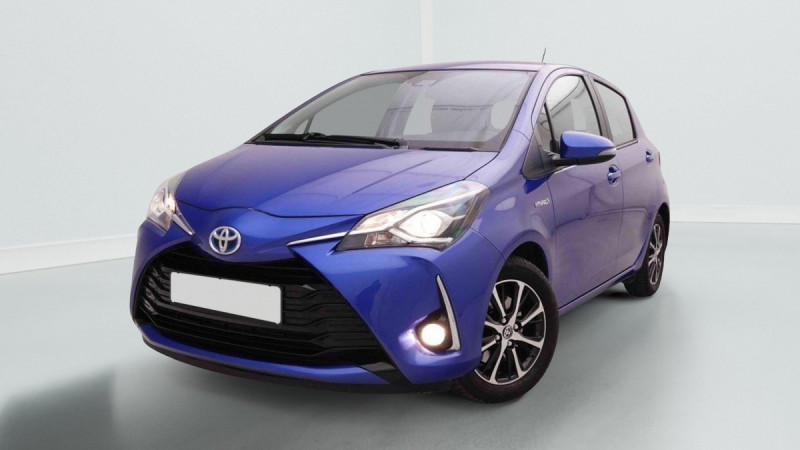 Photo 1 de l'offre de TOYOTA Yaris 1.5I VVT-I HYBRID COMFORT 100 à 18861€ chez Carlyss automobiles Vitré