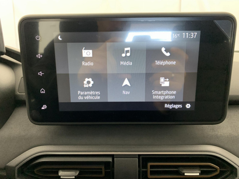 Photo 19 de l'offre de DACIA Sandero ECO-G 100 GSR2 Stepway Extreme + à 17998€ chez Carlyss automobiles Vitré