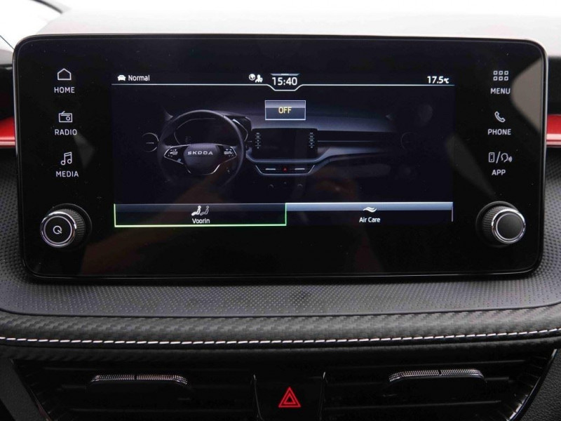 Photo 7 de l'offre de SKODA Fabia 1.0 TSi 115 DSG Monte Carlo à 25998€ chez Carlyss automobiles Vitré