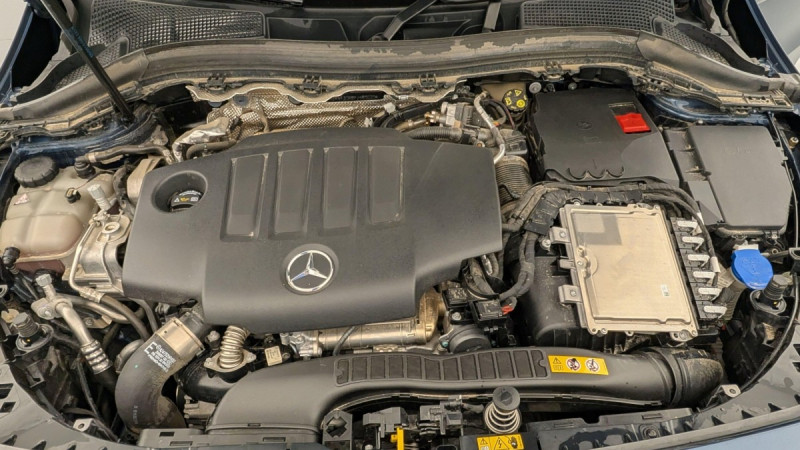 Photo 15 de l'offre de MERCEDES-BENZ CLASSE B 200 d 8G-DCT AMG Line à 29043€ chez Carlyss automobiles Vitré